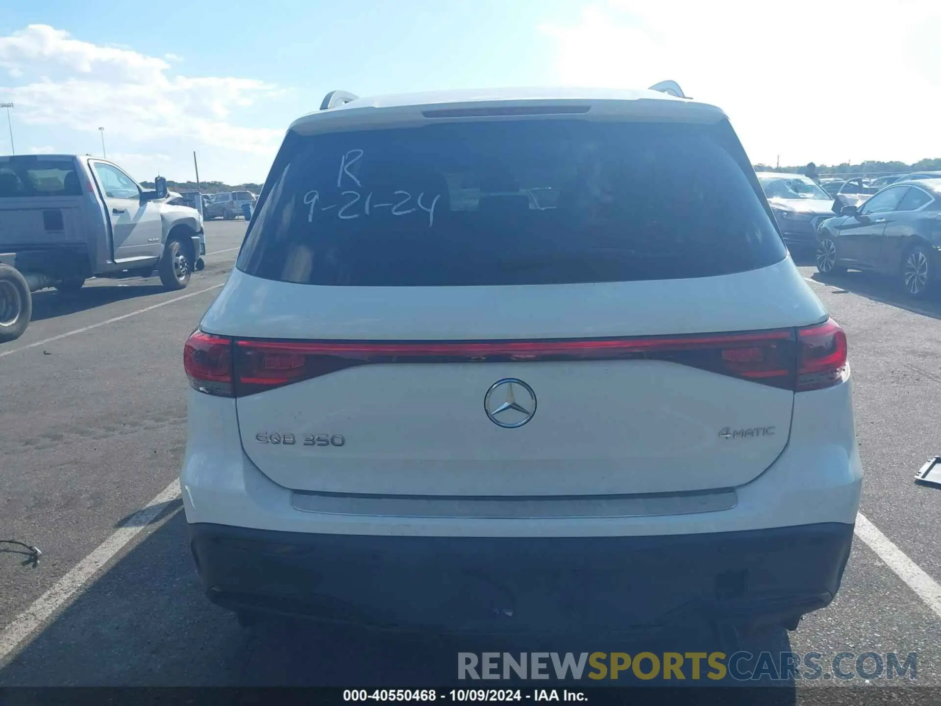 16 fotografías del automóvil dañado W1N9M1DBXNN008266 MERCEDES-BENZ EQB 350 SUV 2022