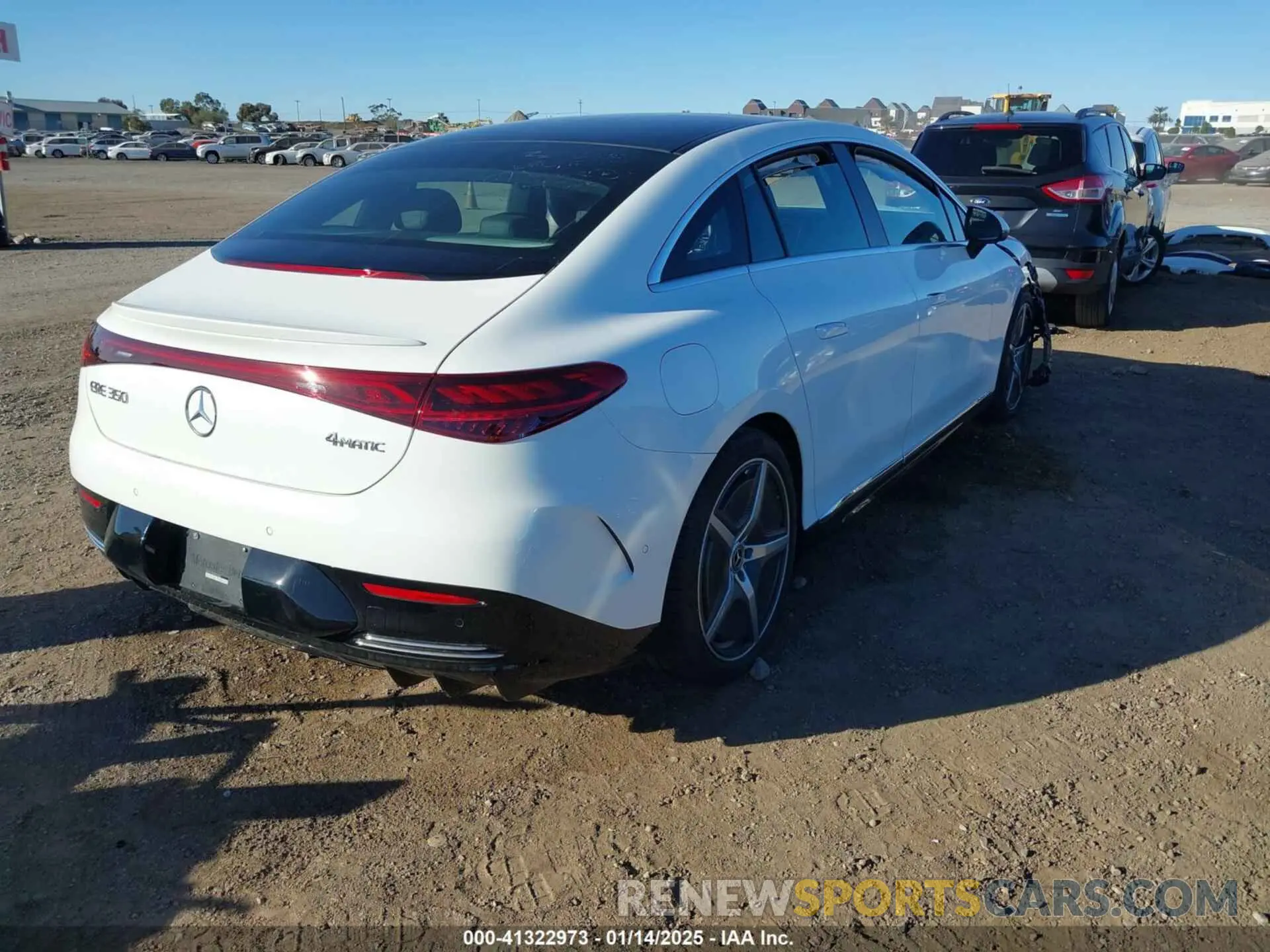 4 fotografías del automóvil dañado W1KEG1CBXPF013632 MERCEDES-BENZ EQE 350 2023