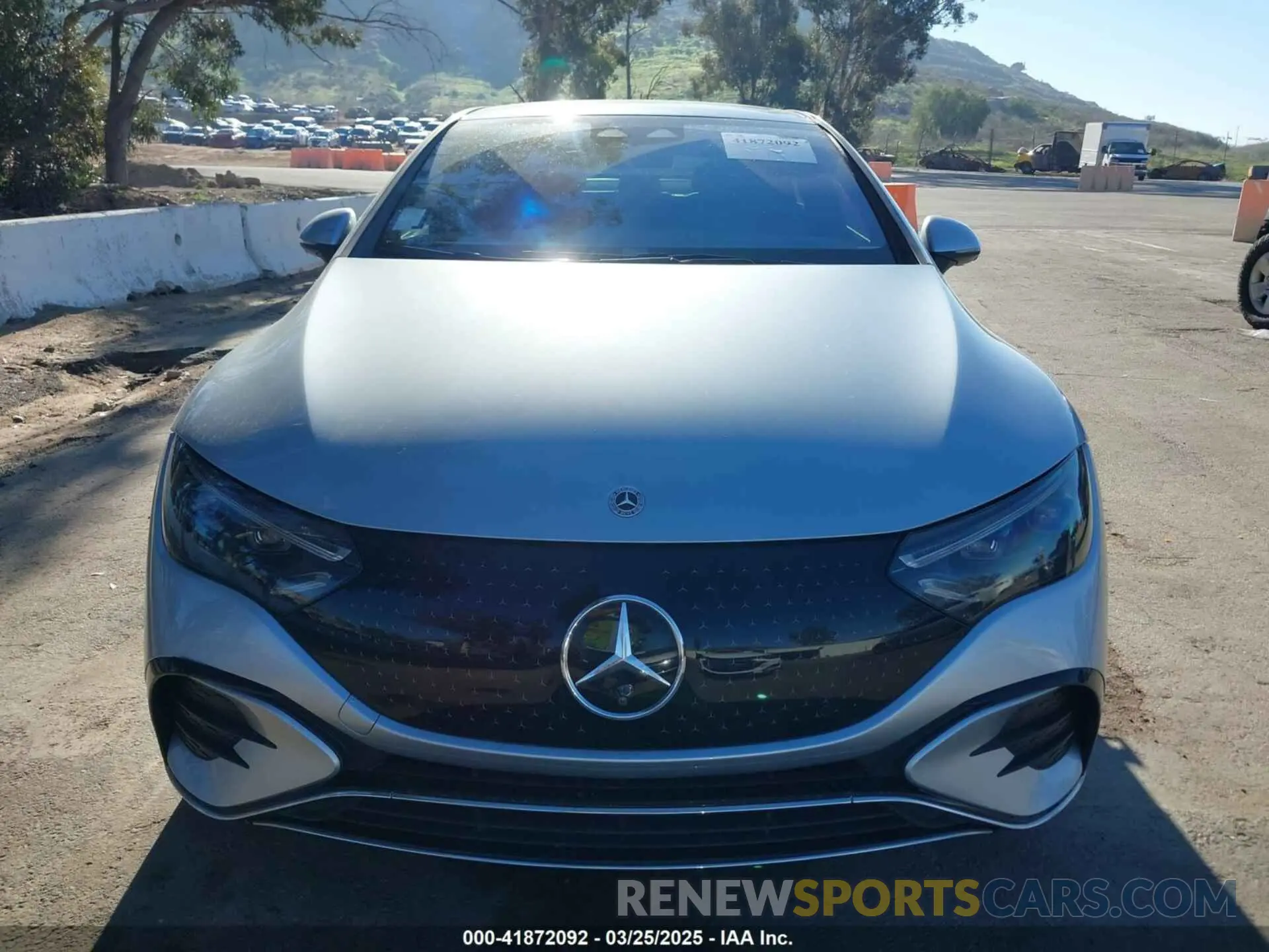 12 fotografías del automóvil dañado W1KEG2BB0PF011833 MERCEDES-BENZ EQE 350 2023