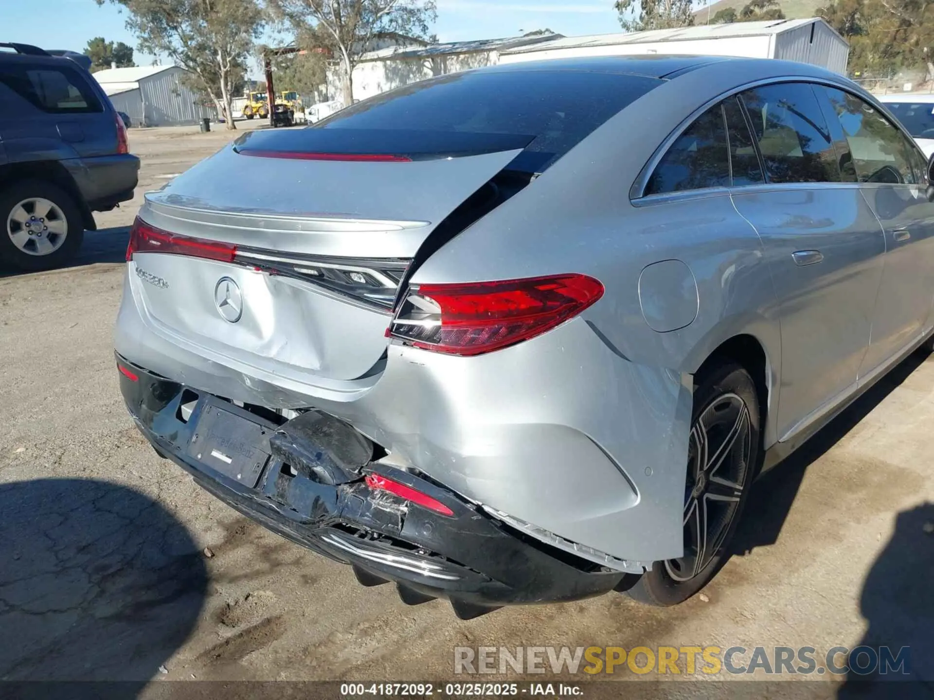 6 fotografías del automóvil dañado W1KEG2BB0PF011833 MERCEDES-BENZ EQE 350 2023