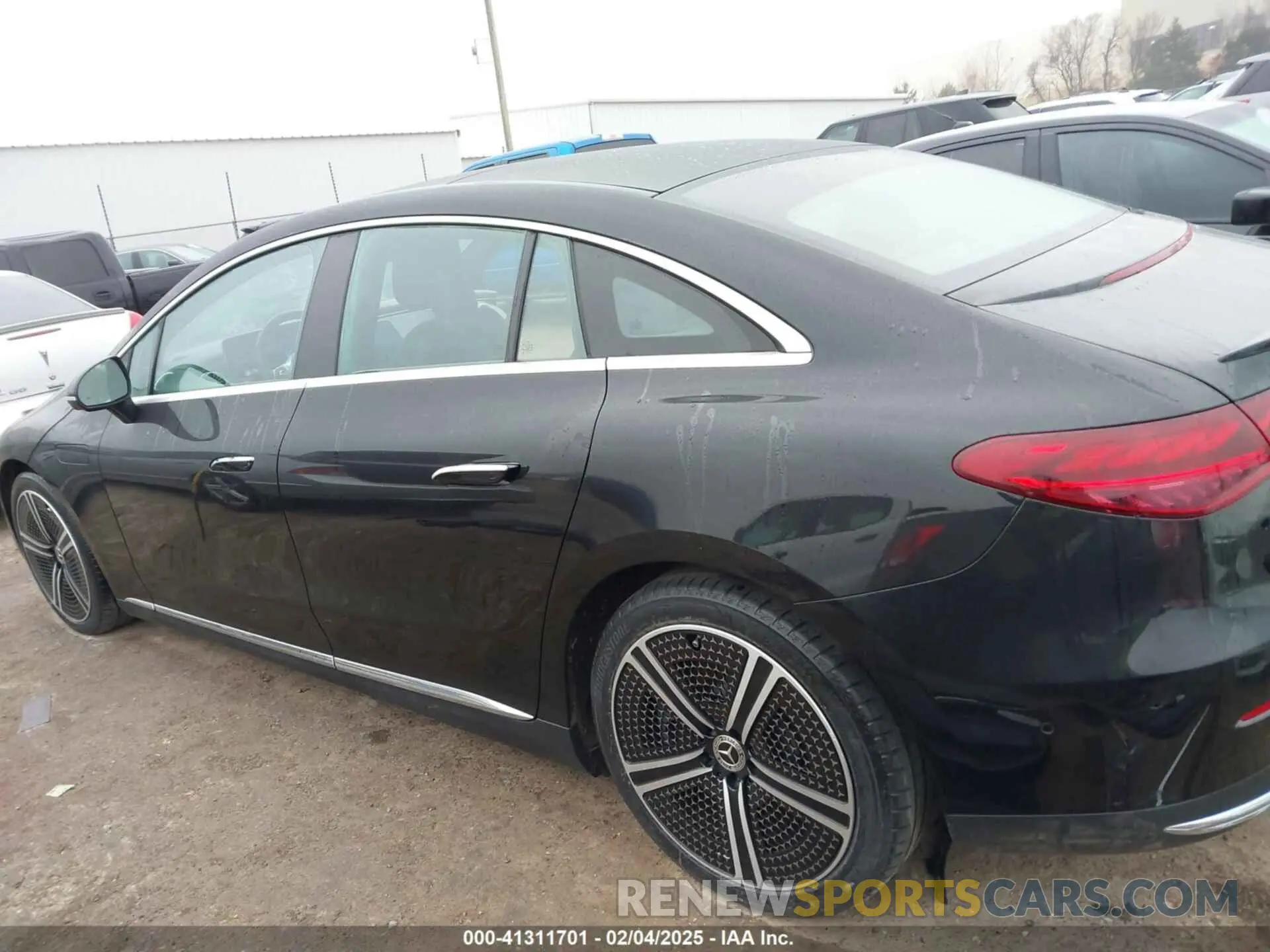 15 fotografías del automóvil dañado W1KEG2BB5PF014453 MERCEDES-BENZ EQE 350 2023
