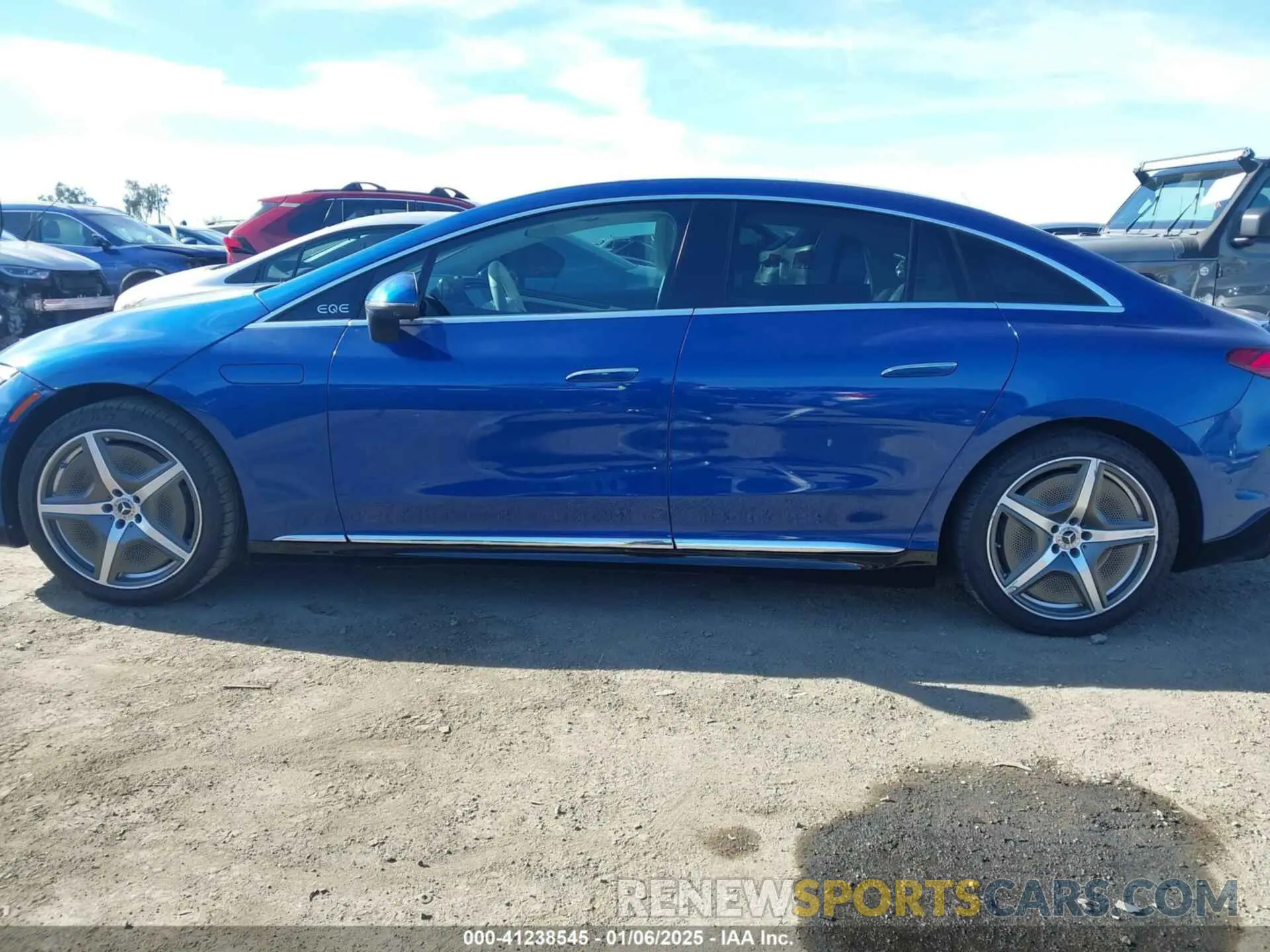 14 fotografías del automóvil dañado W1KEG2BBXPF014495 MERCEDES-BENZ EQE 350 2023
