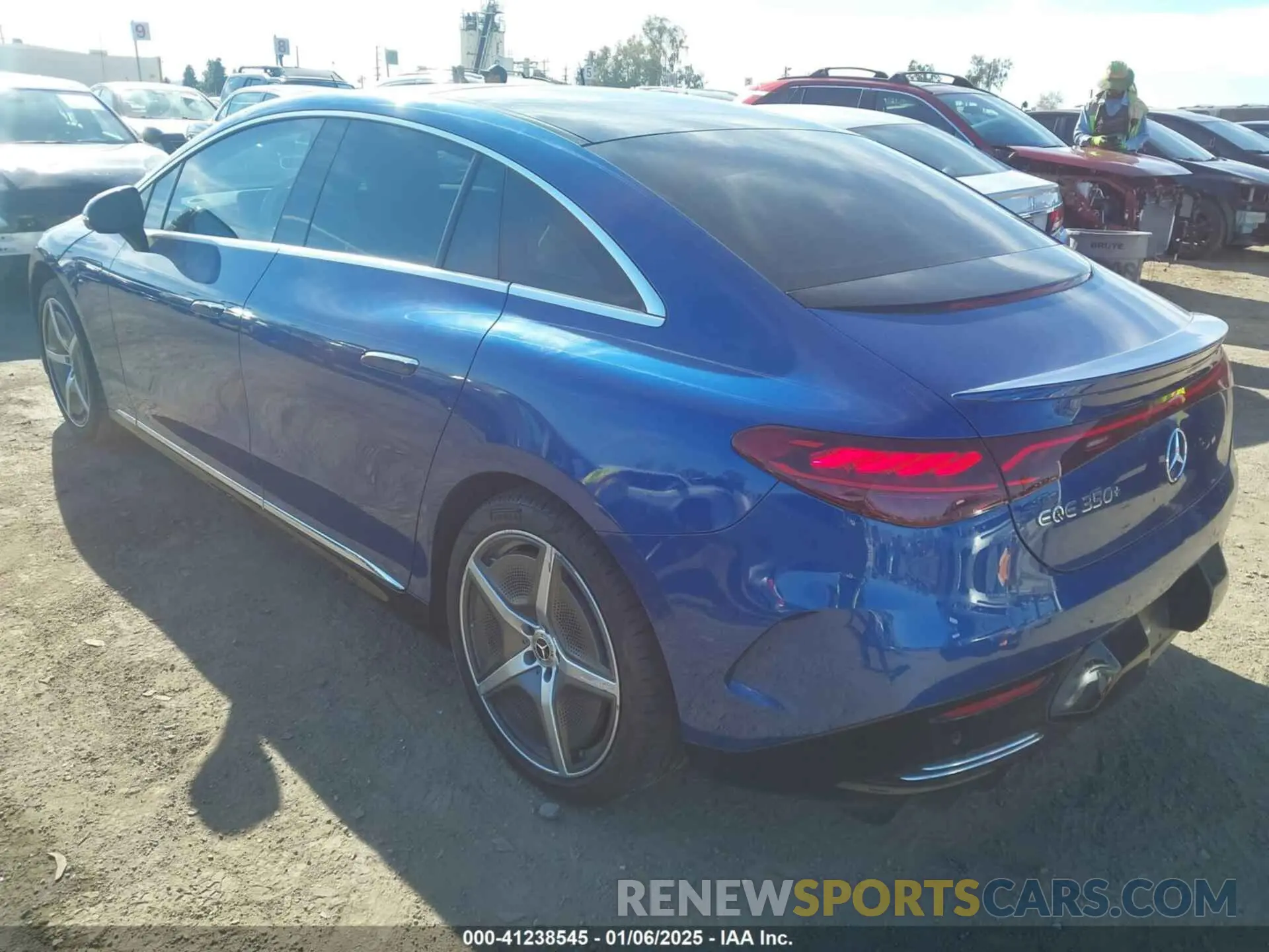 3 fotografías del automóvil dañado W1KEG2BBXPF014495 MERCEDES-BENZ EQE 350 2023