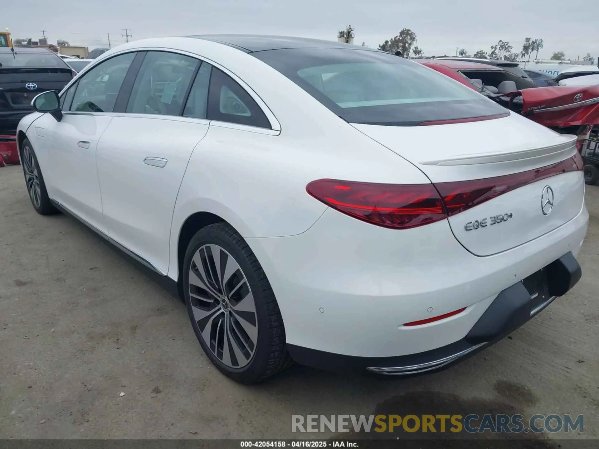 3 fotografías del automóvil dañado W1KEG2BB3RF048927 MERCEDES-BENZ EQE 350+ 2024