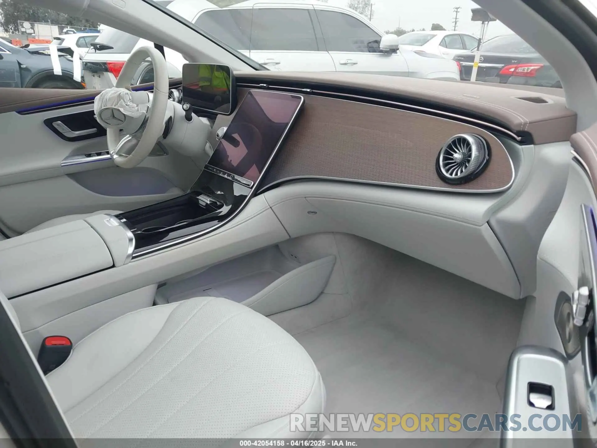 5 fotografías del automóvil dañado W1KEG2BB3RF048927 MERCEDES-BENZ EQE 350+ 2024