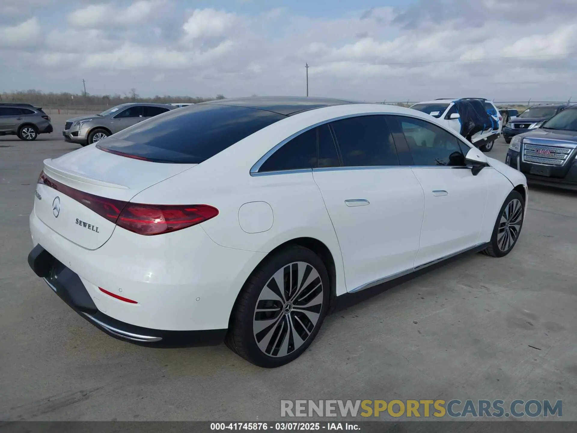 4 fotografías del automóvil dañado W1KEG2BB4RF061041 MERCEDES-BENZ EQE 350+ 2024