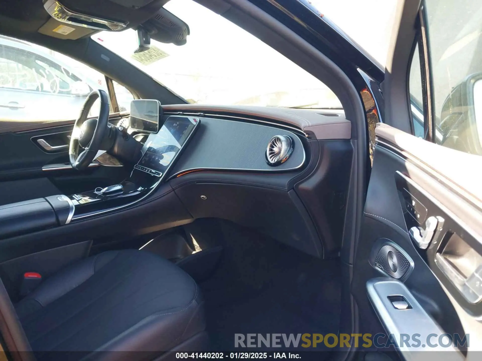 5 fotografías del automóvil dañado 4JGGM1CB9PA010516 MERCEDES-BENZ EQE 350 SUV 2023