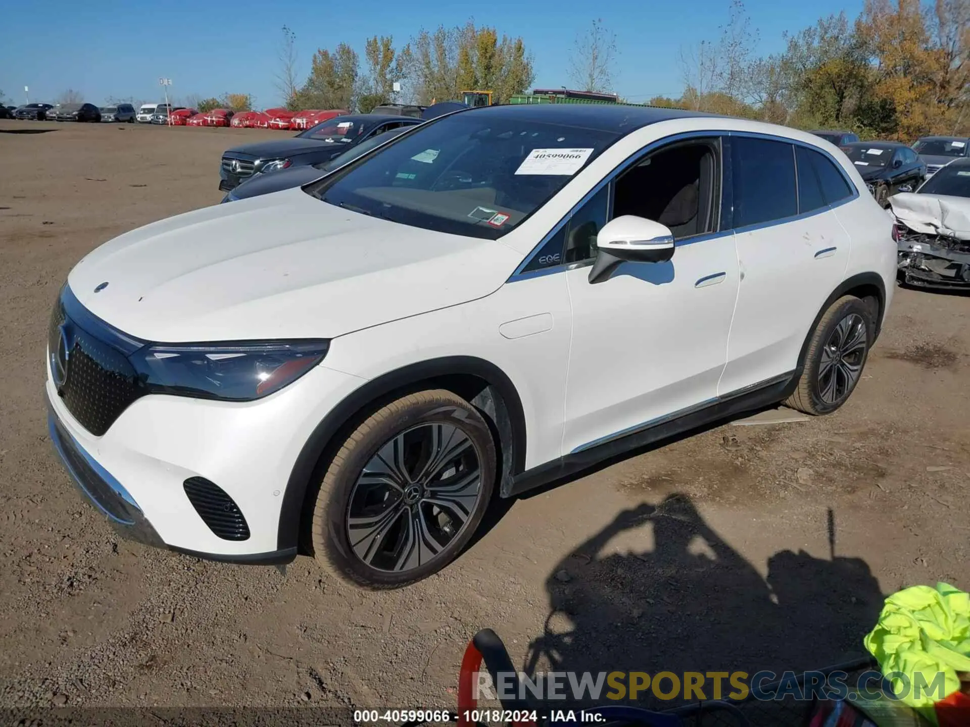 2 fotografías del automóvil dañado 4JGGM1CBXPA025266 MERCEDES-BENZ EQE 350 SUV 2023