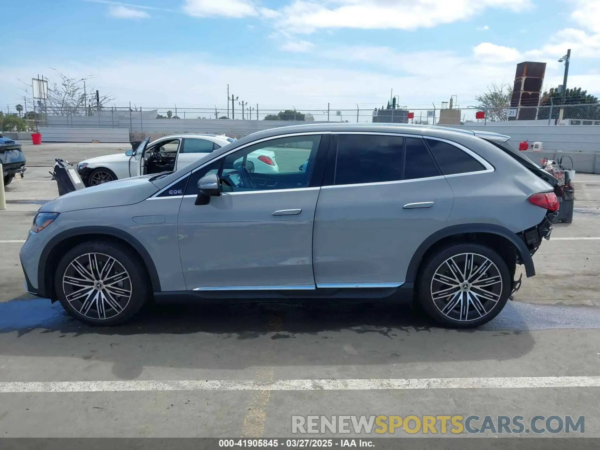 15 fotografías del automóvil dañado 4JGGM2BB0PA012839 MERCEDES-BENZ EQE 350+ SUV 2023