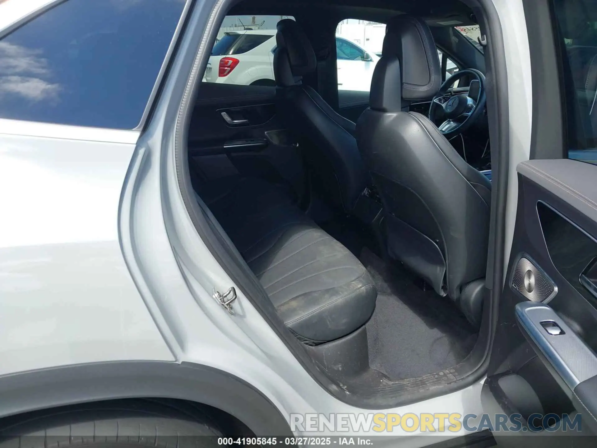 8 fotografías del automóvil dañado 4JGGM2BB0PA012839 MERCEDES-BENZ EQE 350+ SUV 2023