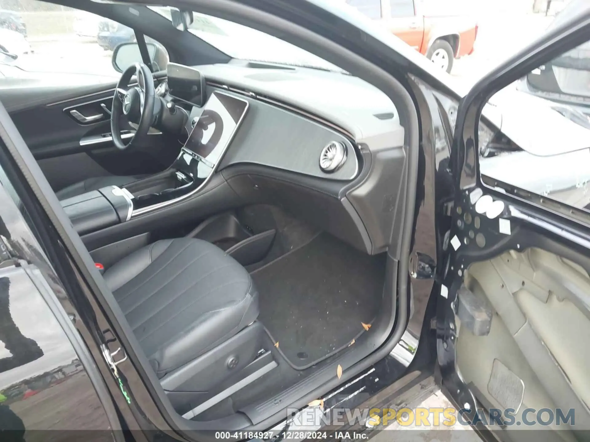 5 fotografías del automóvil dañado 4JGGM2BB0PA014994 MERCEDES-BENZ EQE 350+ SUV 2023