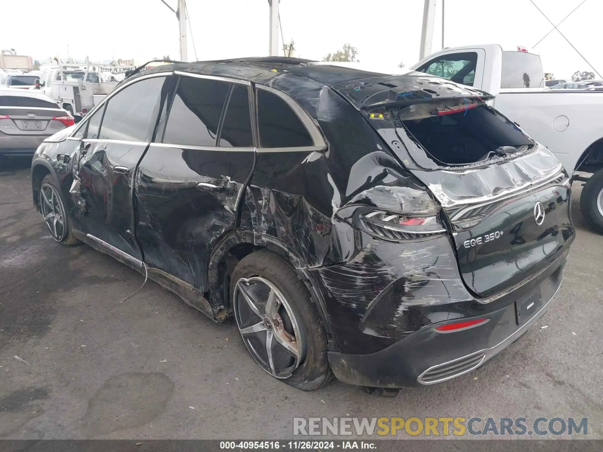 3 fotografías del automóvil dañado 4JGGM2BB2PA001387 MERCEDES-BENZ EQE 350+ SUV 2023