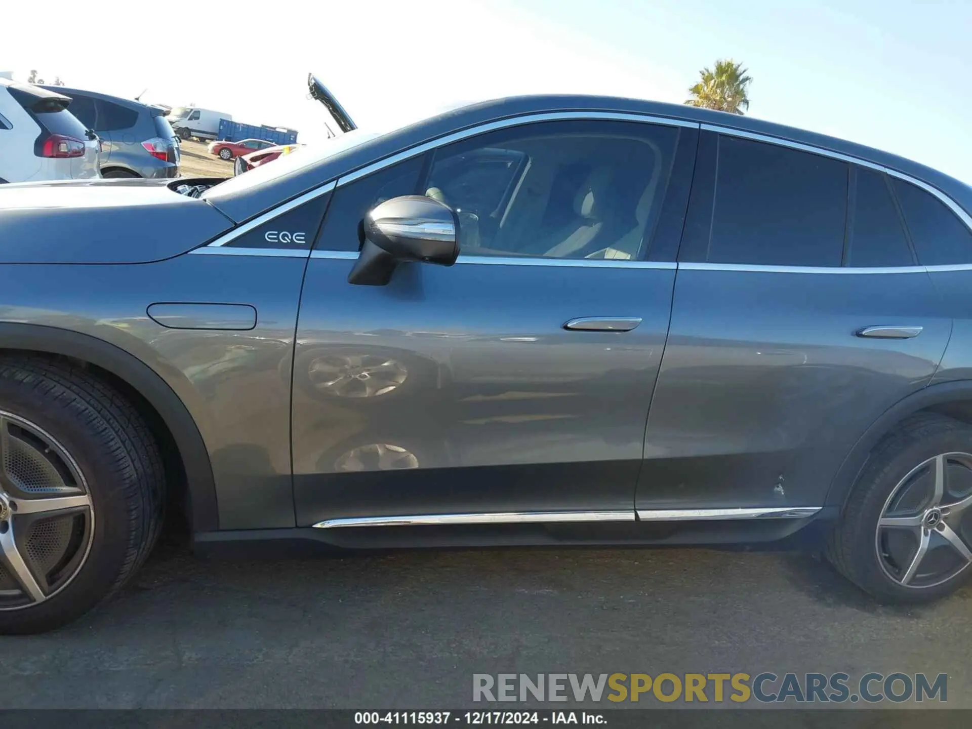 13 fotografías del automóvil dañado 4JGGM2BB4PA031099 MERCEDES-BENZ EQE 350+ SUV 2023