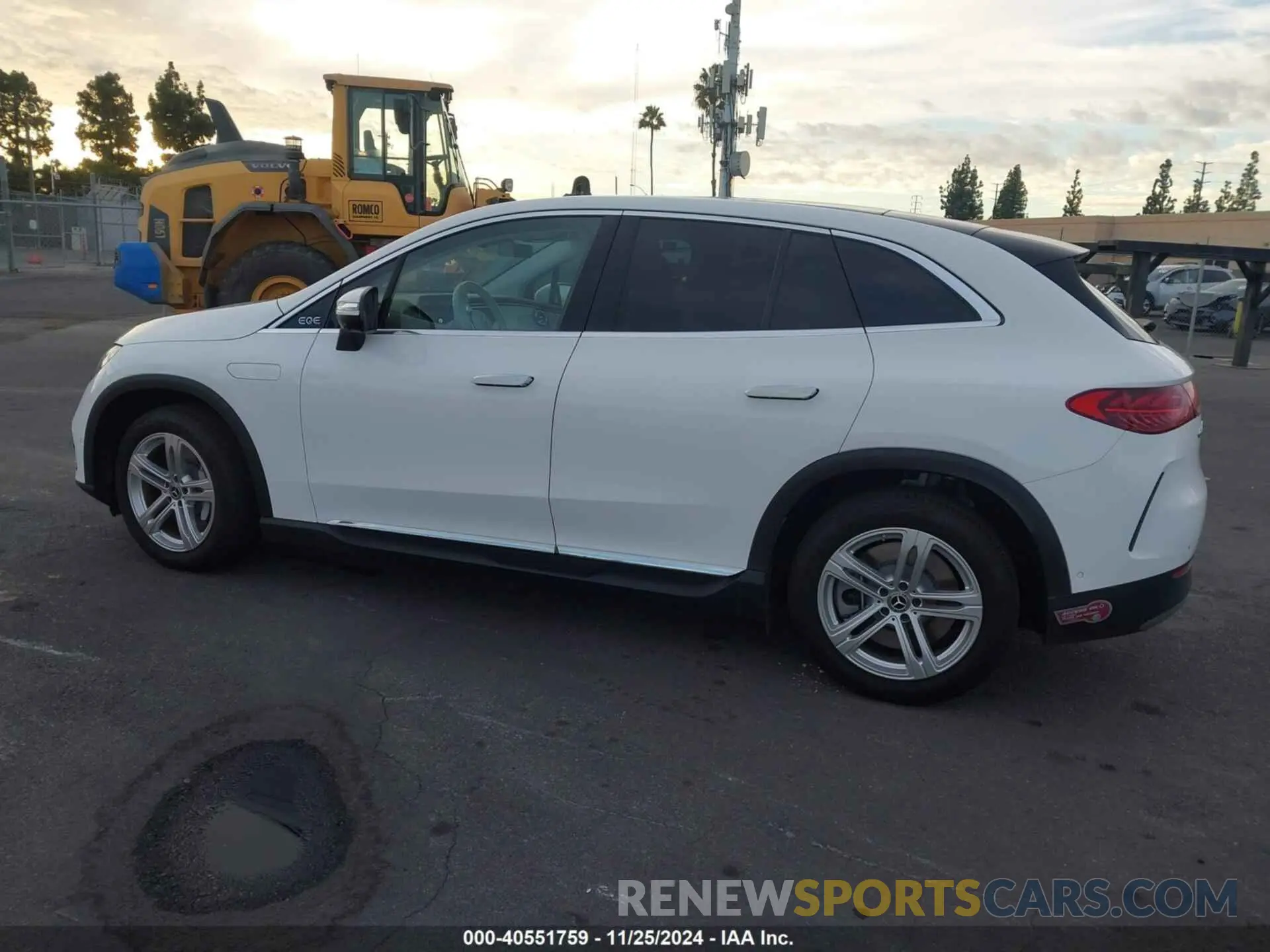 14 fotografías del automóvil dañado 4JGGM2BB6PA009864 MERCEDES-BENZ EQE 350+ SUV 2023