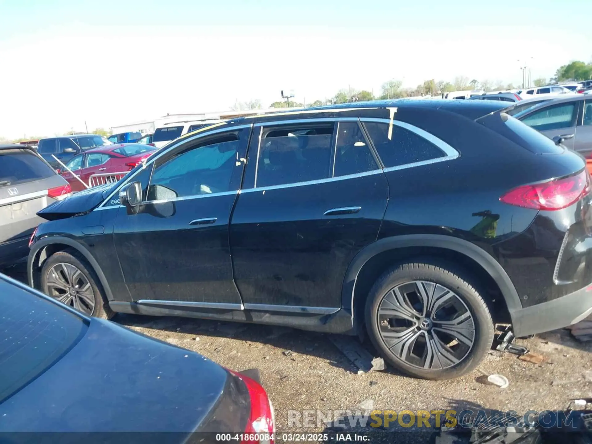14 fotografías del automóvil dañado 4JGGM2BB7PA011168 MERCEDES-BENZ EQE 350+ SUV 2023