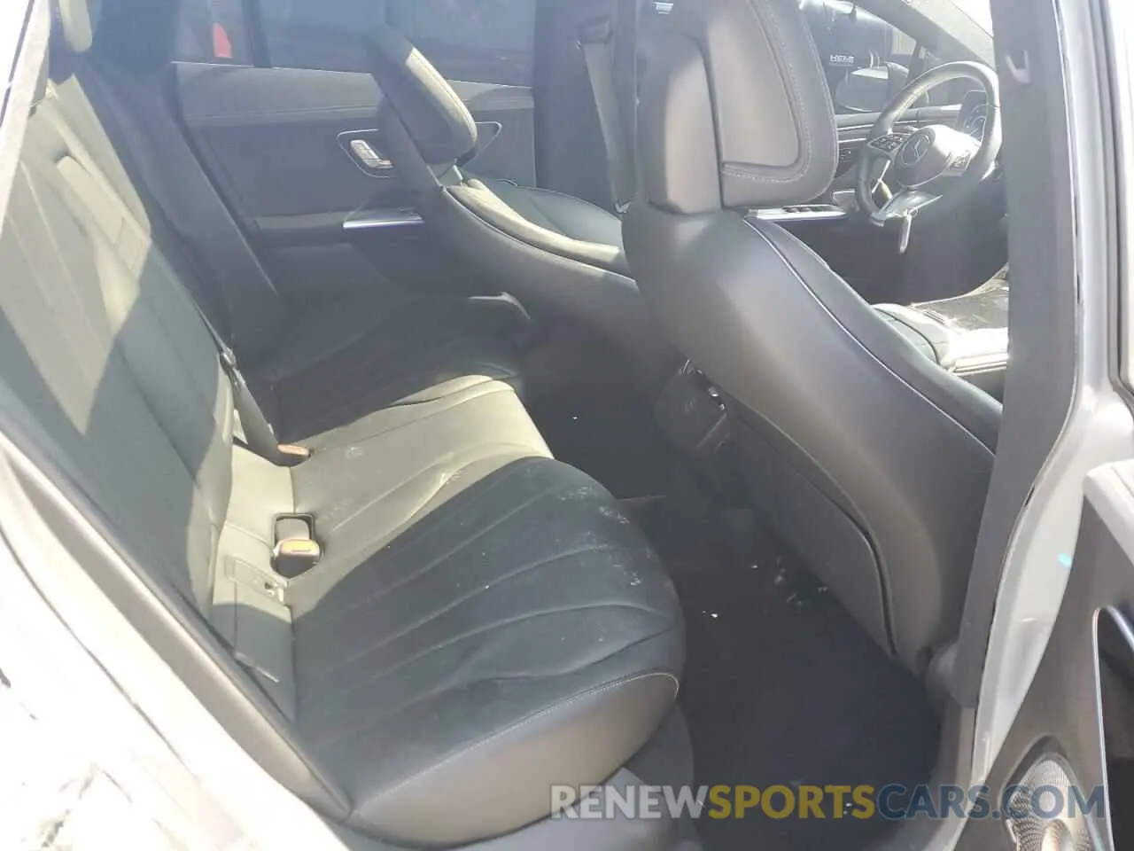 10 fotografías del automóvil dañado W1KEG2BB1PF018967 MERCEDES-BENZ EQE SEDAN 2023