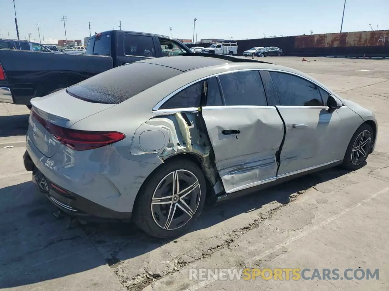 3 fotografías del automóvil dañado W1KEG2BB1PF018967 MERCEDES-BENZ EQE SEDAN 2023