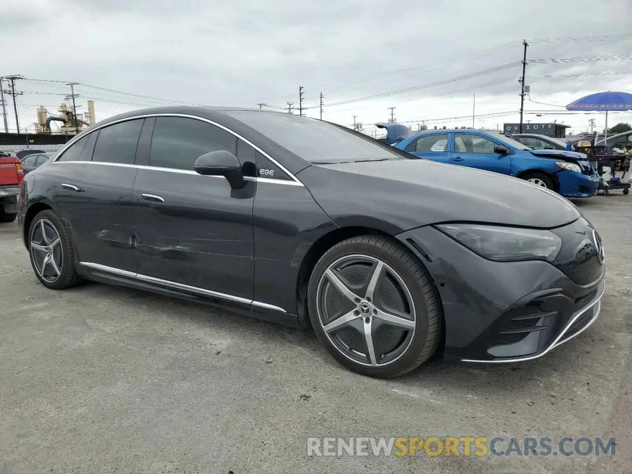 4 fotografías del automóvil dañado W1KEG2BB4PF011740 MERCEDES-BENZ EQE SEDAN 2023