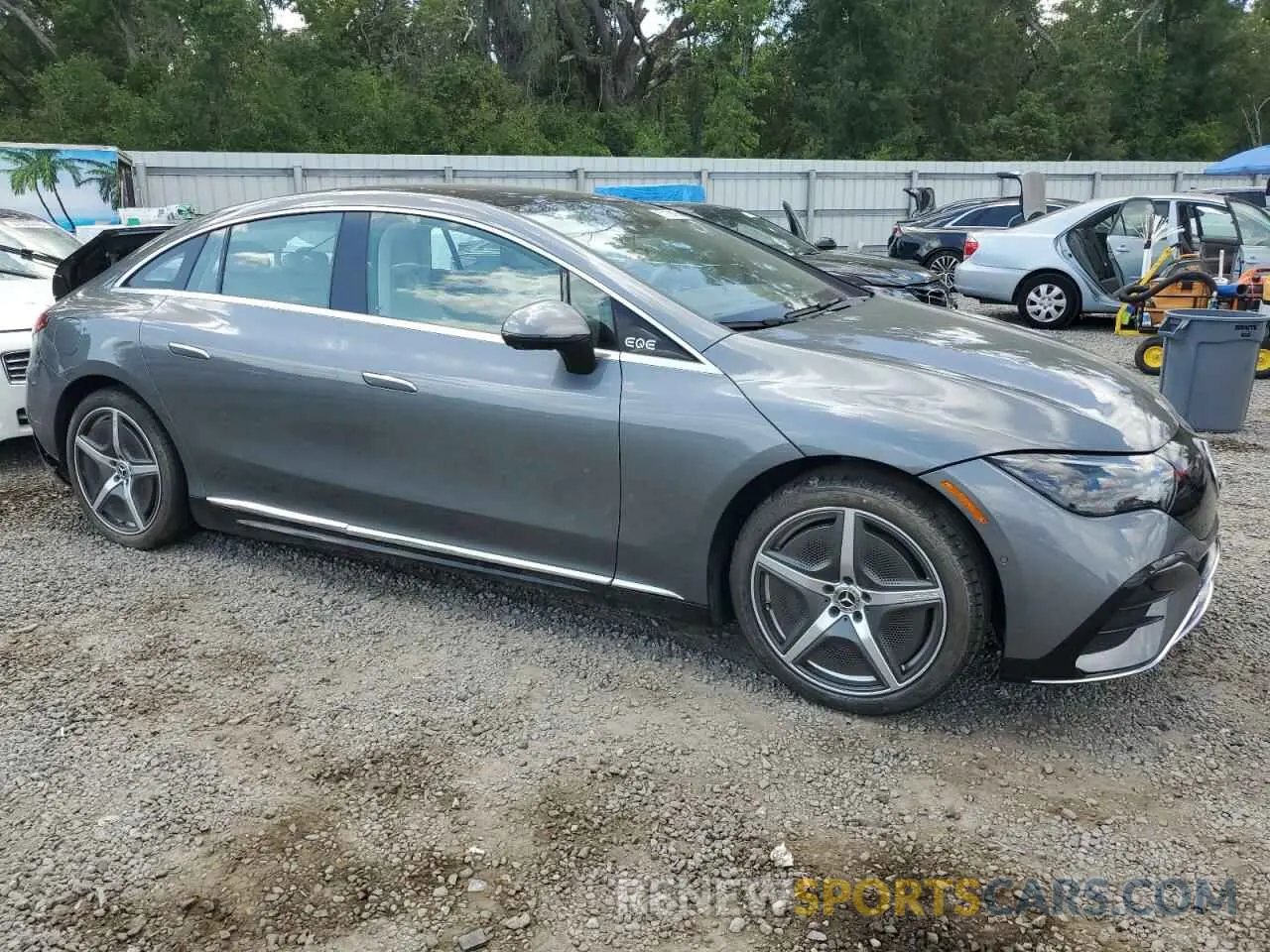 4 fotografías del automóvil dañado W1KEG2BB6PF015370 MERCEDES-BENZ EQE SEDAN 2023
