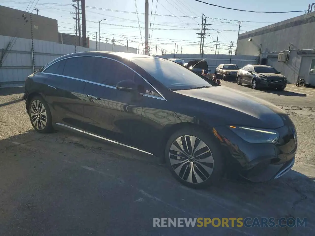 4 fotografías del automóvil dañado W1KEG2BB8PF011613 MERCEDES-BENZ EQE SEDAN 2023