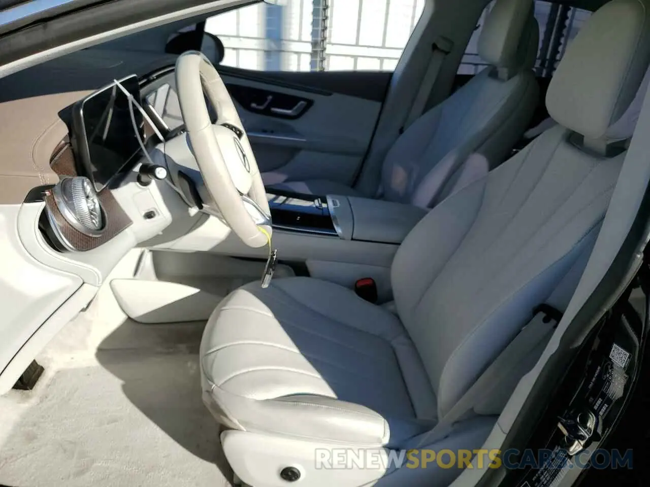 7 fotografías del automóvil dañado W1KEG2BB8PF011613 MERCEDES-BENZ EQE SEDAN 2023