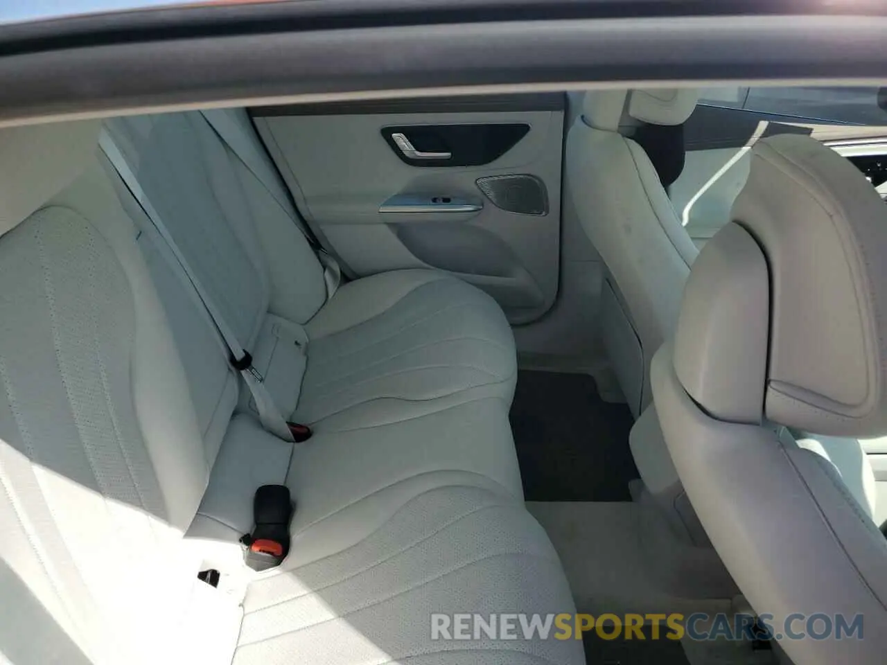 10 fotografías del automóvil dañado W1KEG2BB8PF015368 MERCEDES-BENZ EQE SEDAN 2023