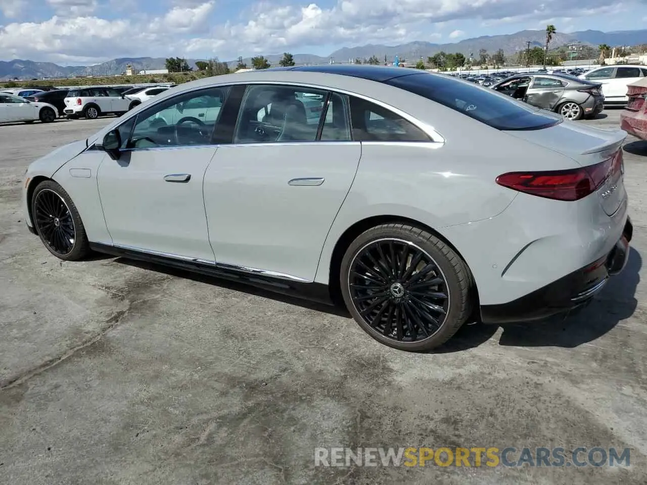 2 fotografías del automóvil dañado W1KEG2CB1PF024721 MERCEDES-BENZ EQE SEDAN 2023