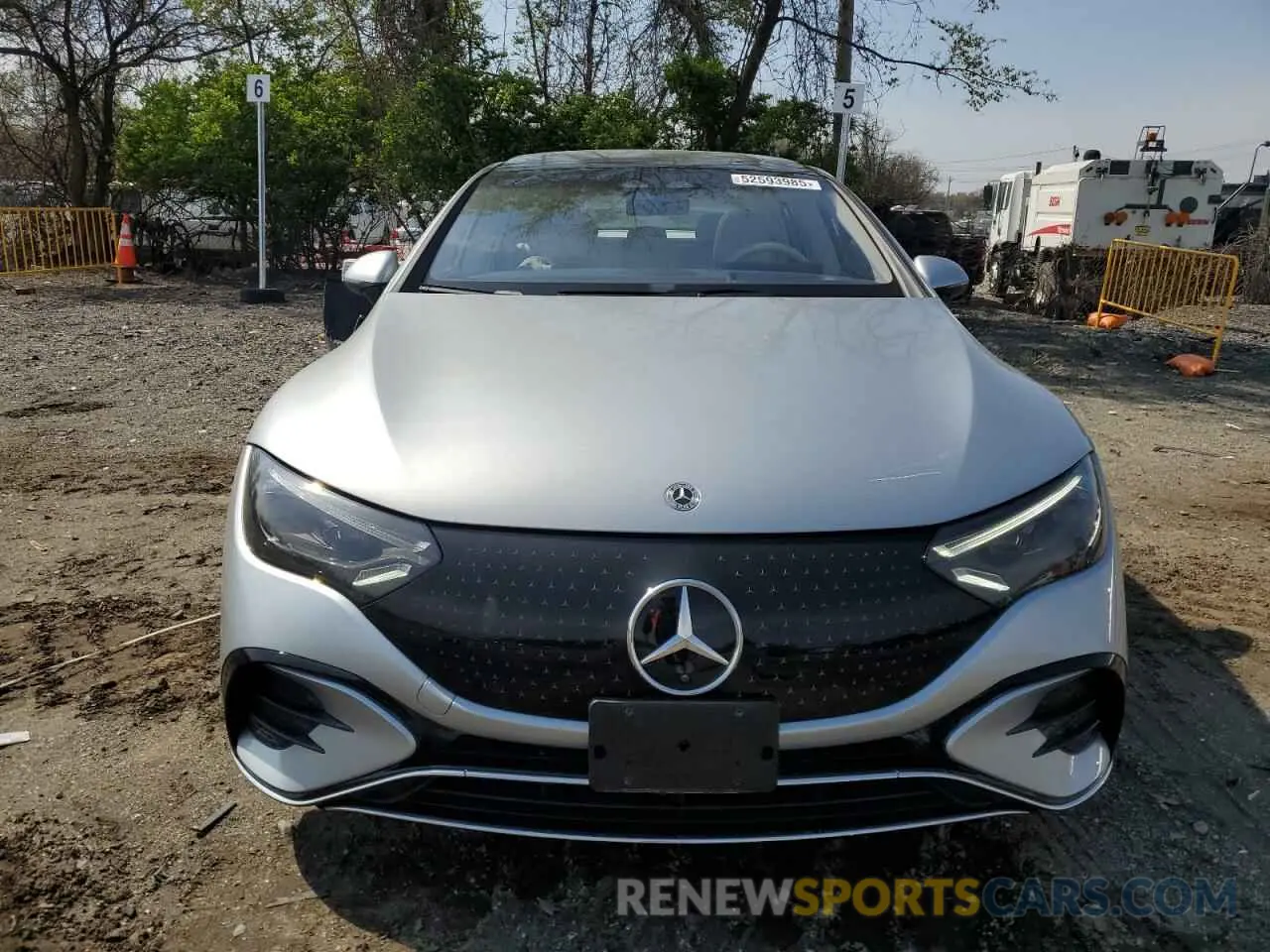 5 fotografías del automóvil dañado W1KEG2CBXPF031697 MERCEDES-BENZ EQE SEDAN 2023