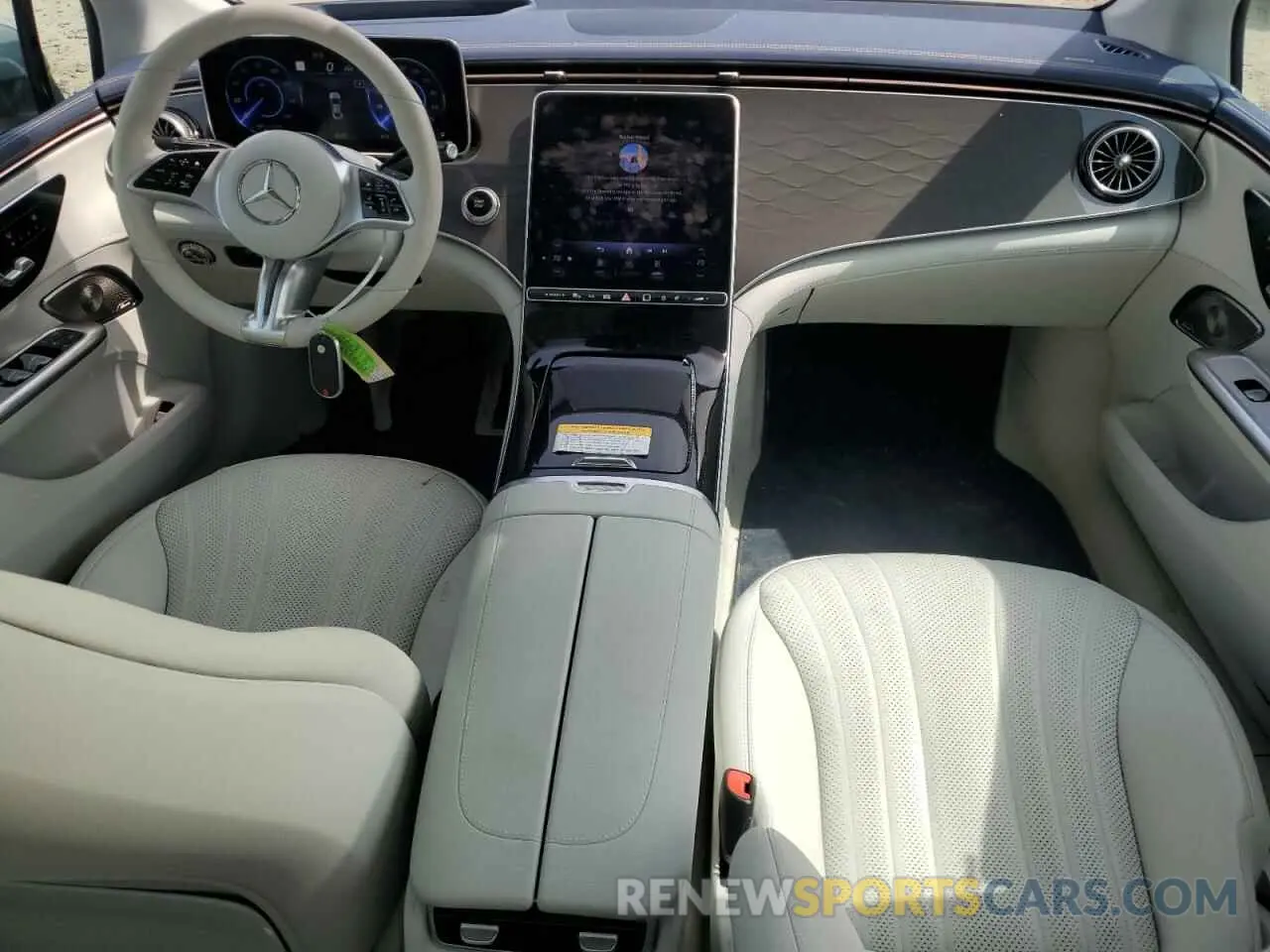 8 fotografías del automóvil dañado W1KEG2CBXPF031697 MERCEDES-BENZ EQE SEDAN 2023