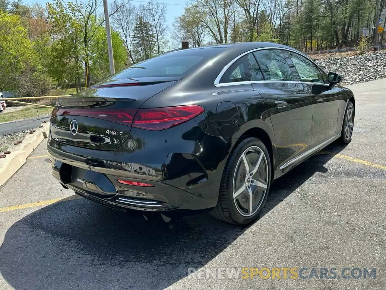 3 fotografías del automóvil dañado W1KEG1CB2RF054226 MERCEDES-BENZ EQE SEDAN 2024