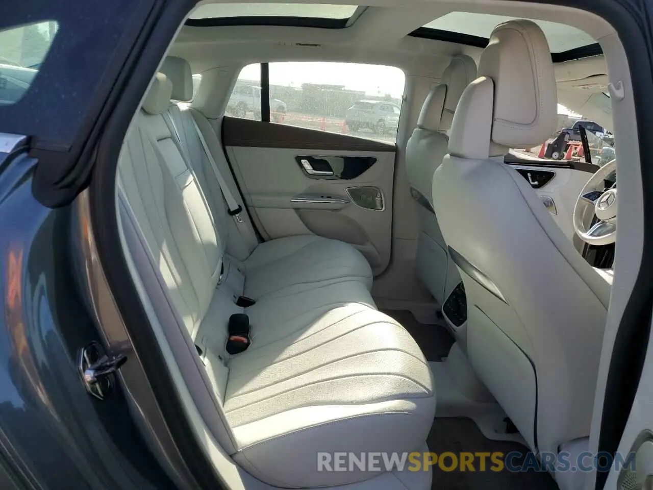 10 fotografías del automóvil dañado W1KEG1CB8RF059267 MERCEDES-BENZ EQE SEDAN 2024