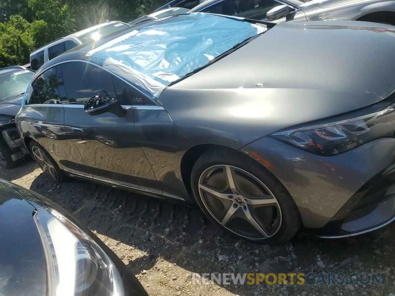 4 fotografías del automóvil dañado W1KEG2BB2RF054699 MERCEDES-BENZ EQE SEDAN 2024