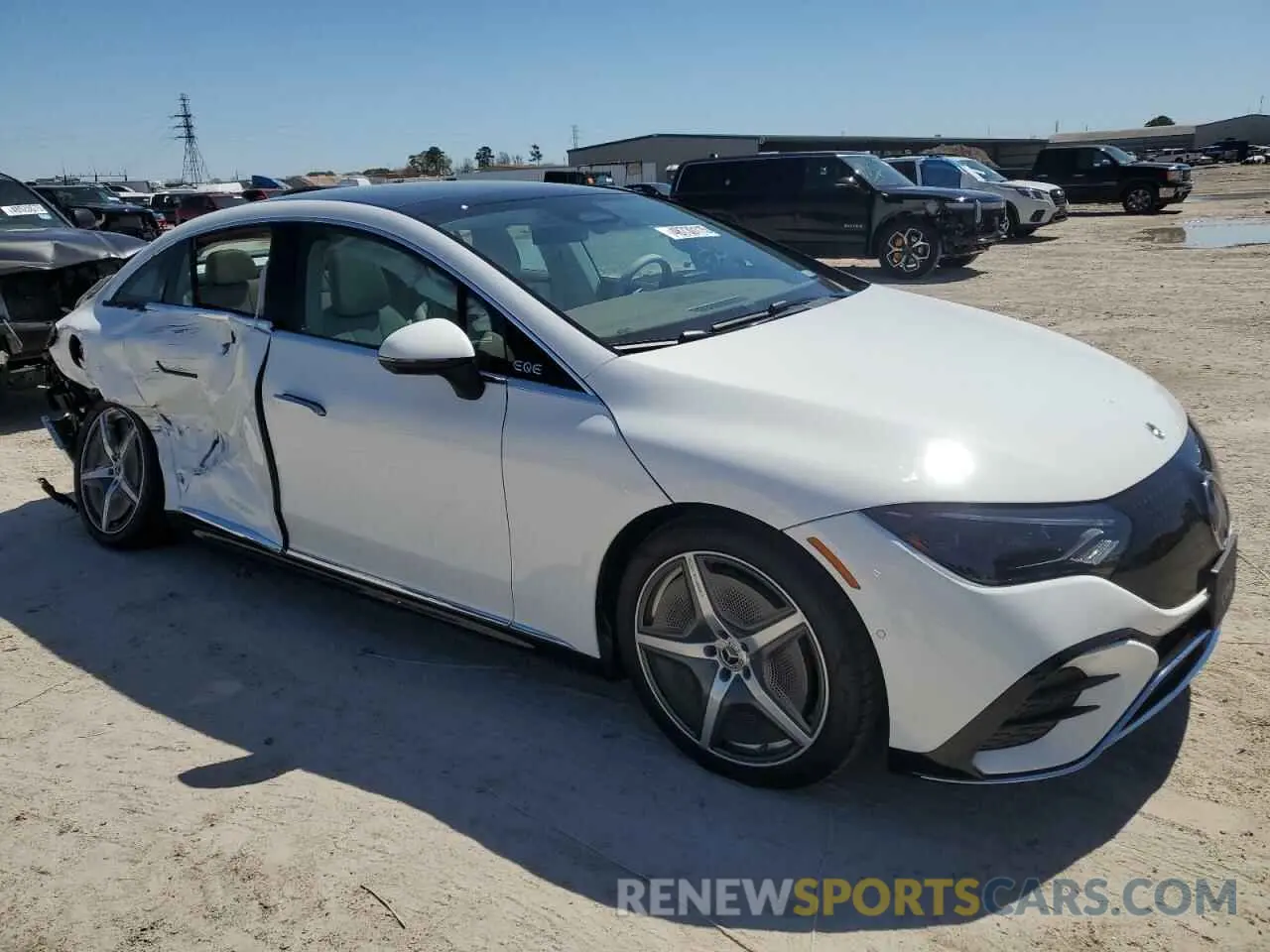 4 fotografías del automóvil dañado W1KEG2BB4RF060472 MERCEDES-BENZ EQE SEDAN 2024