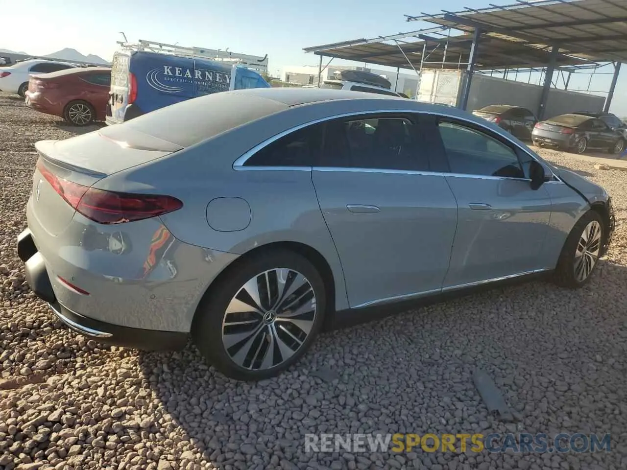 3 fotografías del automóvil dañado W1KEG2BB5RF057161 MERCEDES-BENZ EQE SEDAN 2024