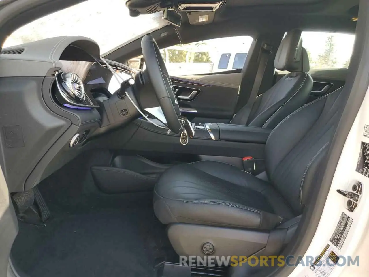 7 fotografías del automóvil dañado W1KEG2CB3RF051566 MERCEDES-BENZ EQE SEDAN 2024