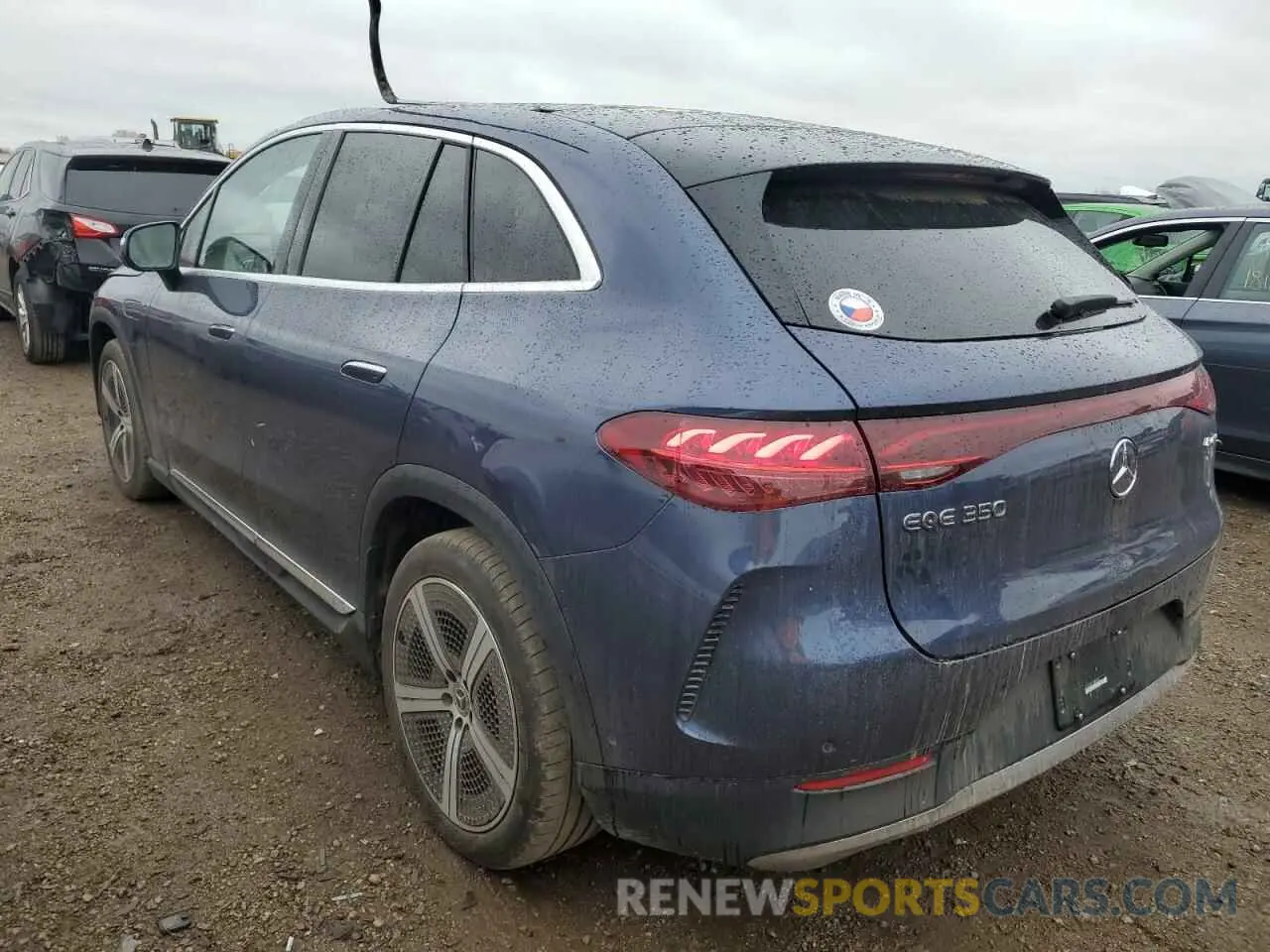2 fotografías del automóvil dañado 4JGGM1CB0PA011814 MERCEDES-BENZ EQE SUV 35 2023