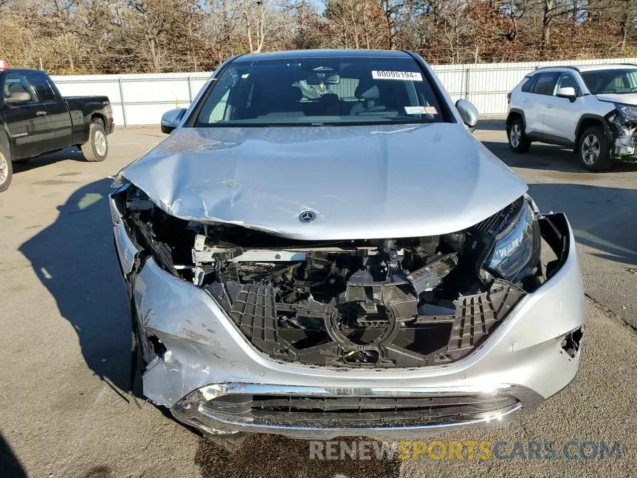 5 fotografías del automóvil dañado 4JGGM1CB6PA027855 MERCEDES-BENZ EQE SUV 35 2023