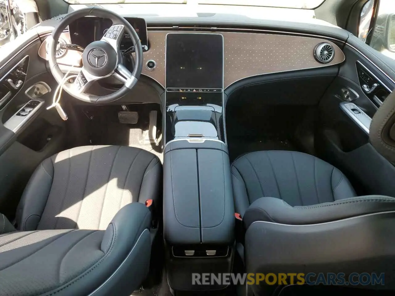 8 fotografías del automóvil dañado 4JGGM1CB9PA039370 MERCEDES-BENZ EQE SUV 35 2023