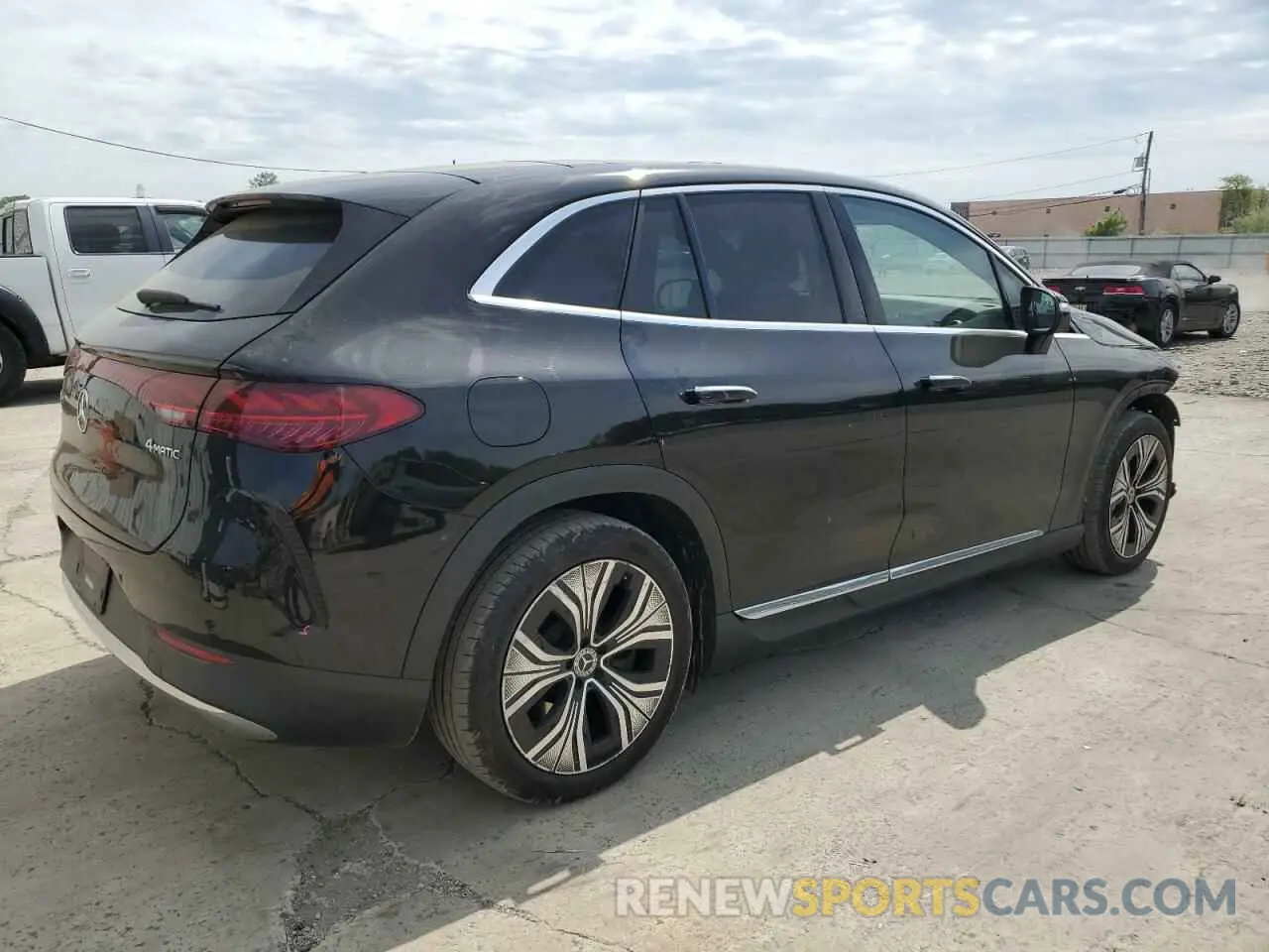 3 fotografías del automóvil dañado 4JGGM1CBXPA009973 MERCEDES-BENZ EQE SUV 35 2023