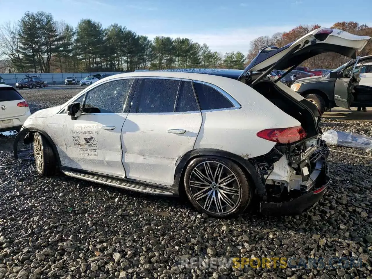 2 fotografías del automóvil dañado 4JGGM2CB0PA002097 MERCEDES-BENZ EQE SUV 50 2023