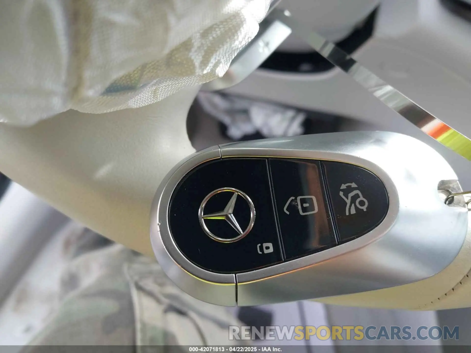 11 fotografías del automóvil dañado W1KCG2DBXPA033128 MERCEDES-BENZ EQS 450+ 2023