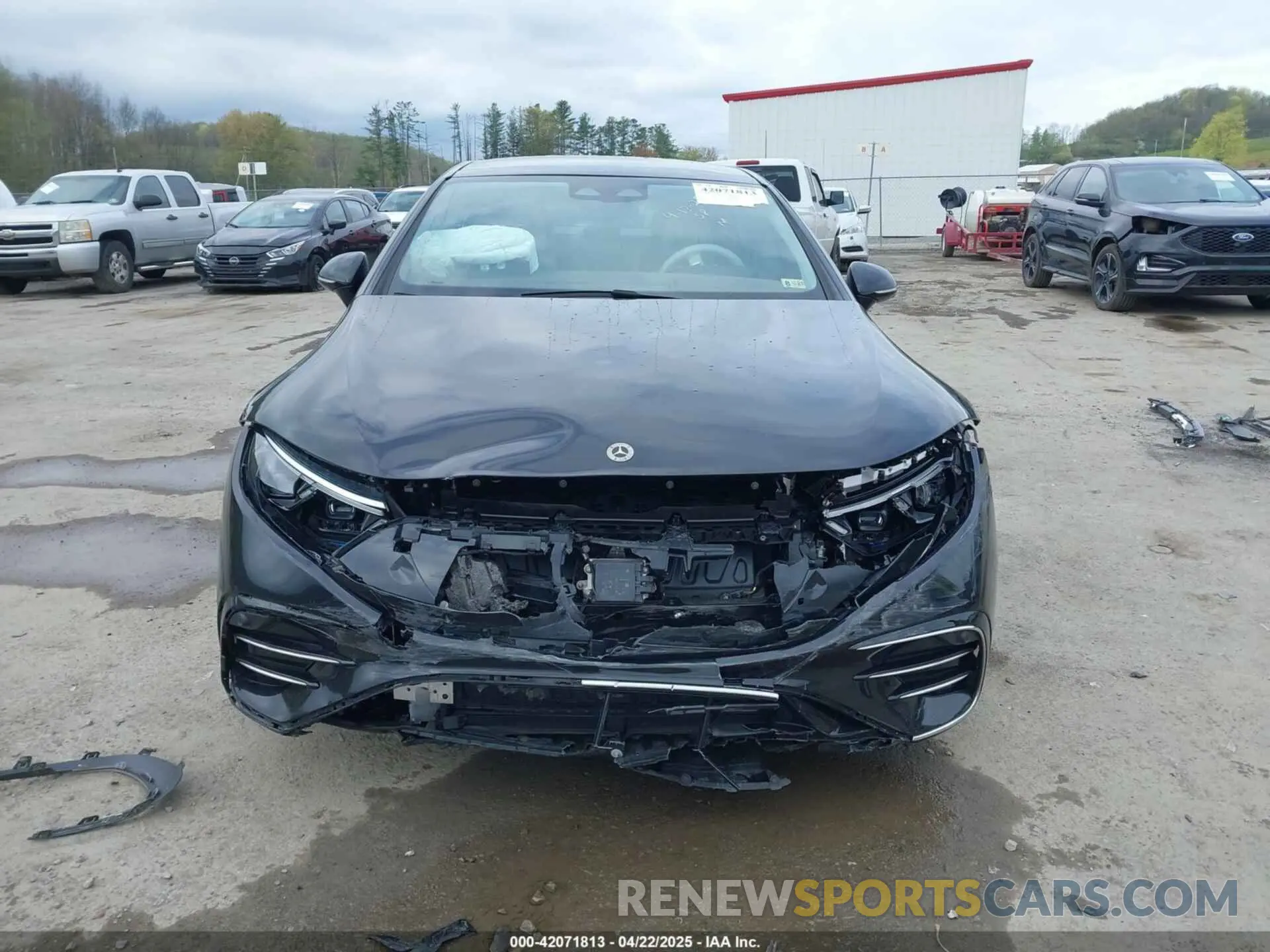 13 fotografías del automóvil dañado W1KCG2DBXPA033128 MERCEDES-BENZ EQS 450+ 2023