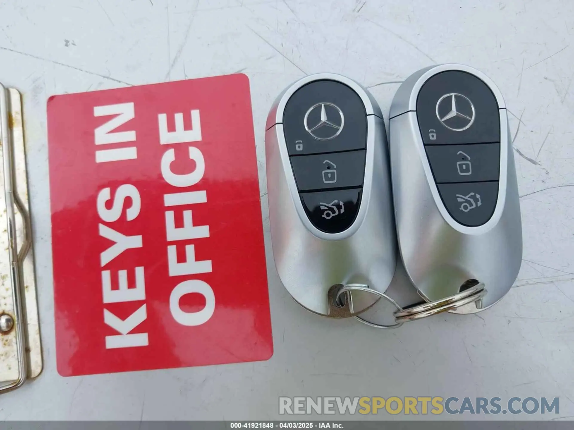 11 fotografías del automóvil dañado W1KCG2EB8PA040061 MERCEDES-BENZ EQS 450 2023
