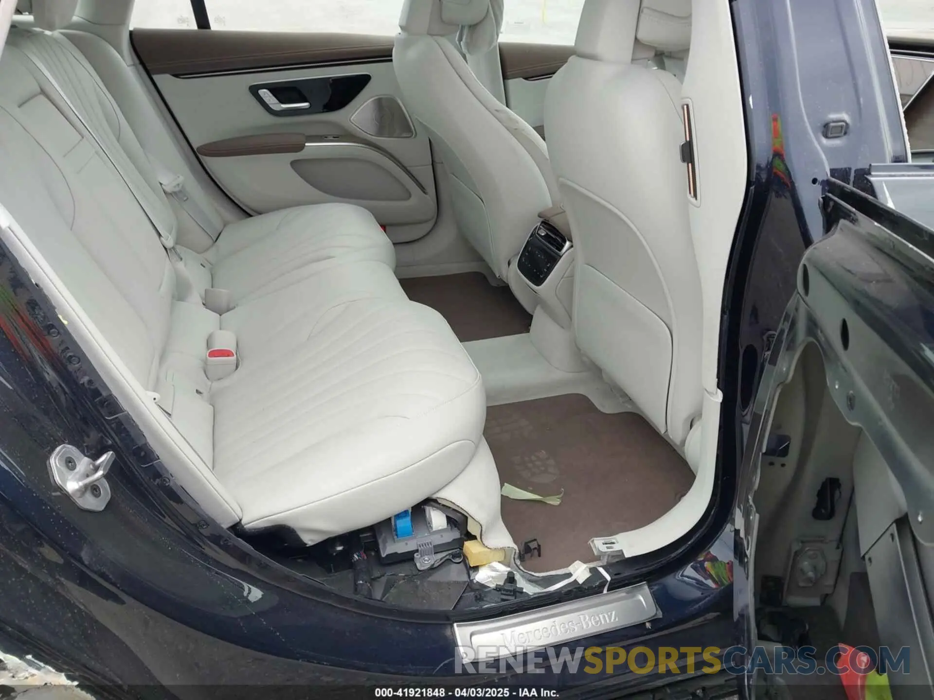 8 fotografías del automóvil dañado W1KCG2EB8PA040061 MERCEDES-BENZ EQS 450 2023