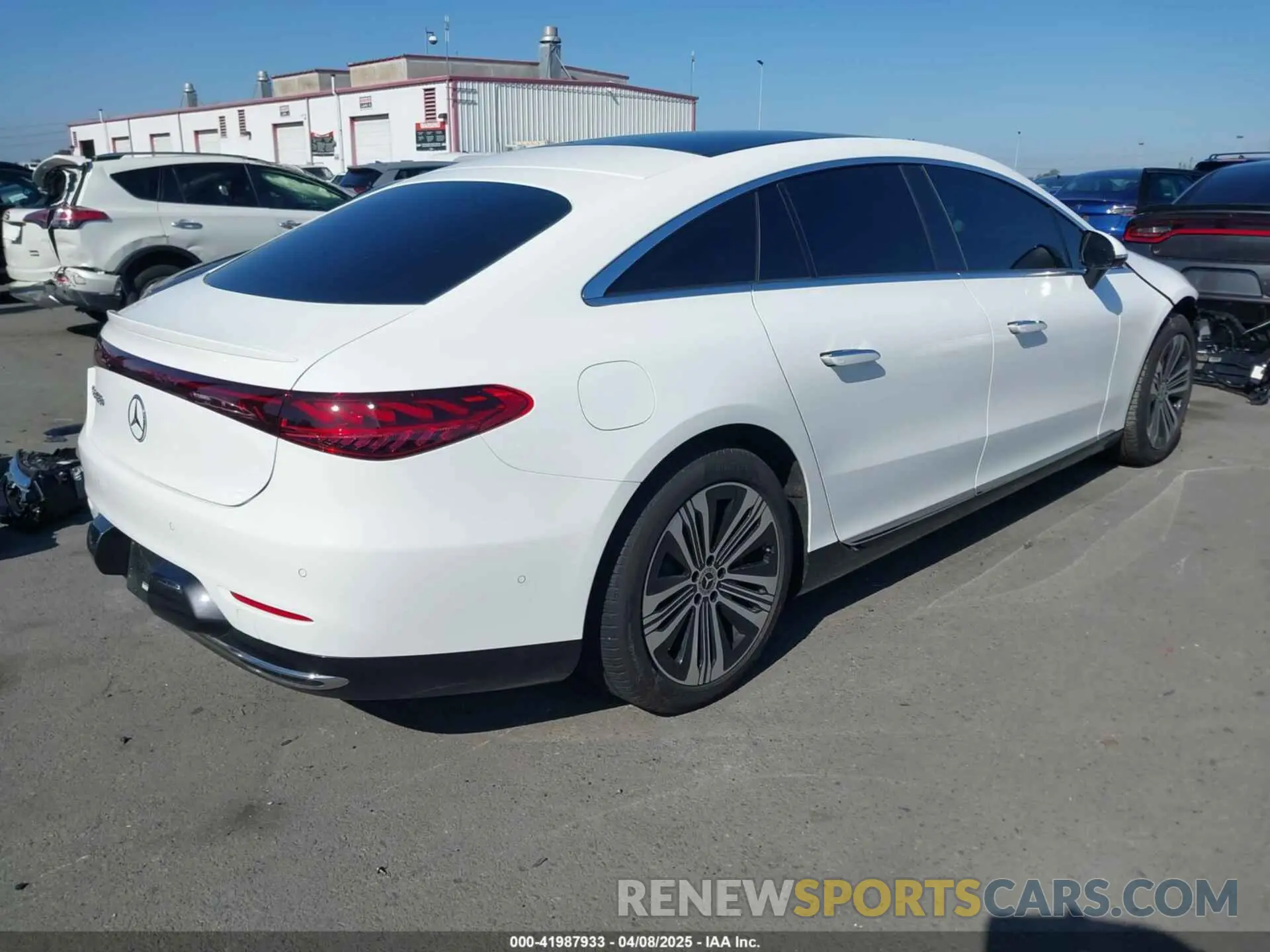 4 fotografías del automóvil dañado W1KCG2DB2RA046975 MERCEDES-BENZ EQS 450+ 2024