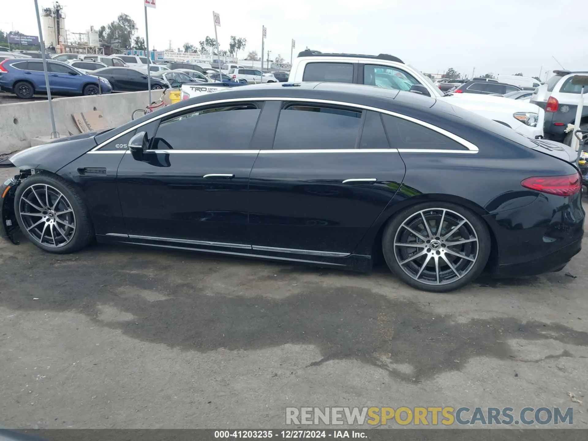 15 fotografías del automóvil dañado W1KCG2EB5RA046256 MERCEDES-BENZ EQS 450 2024