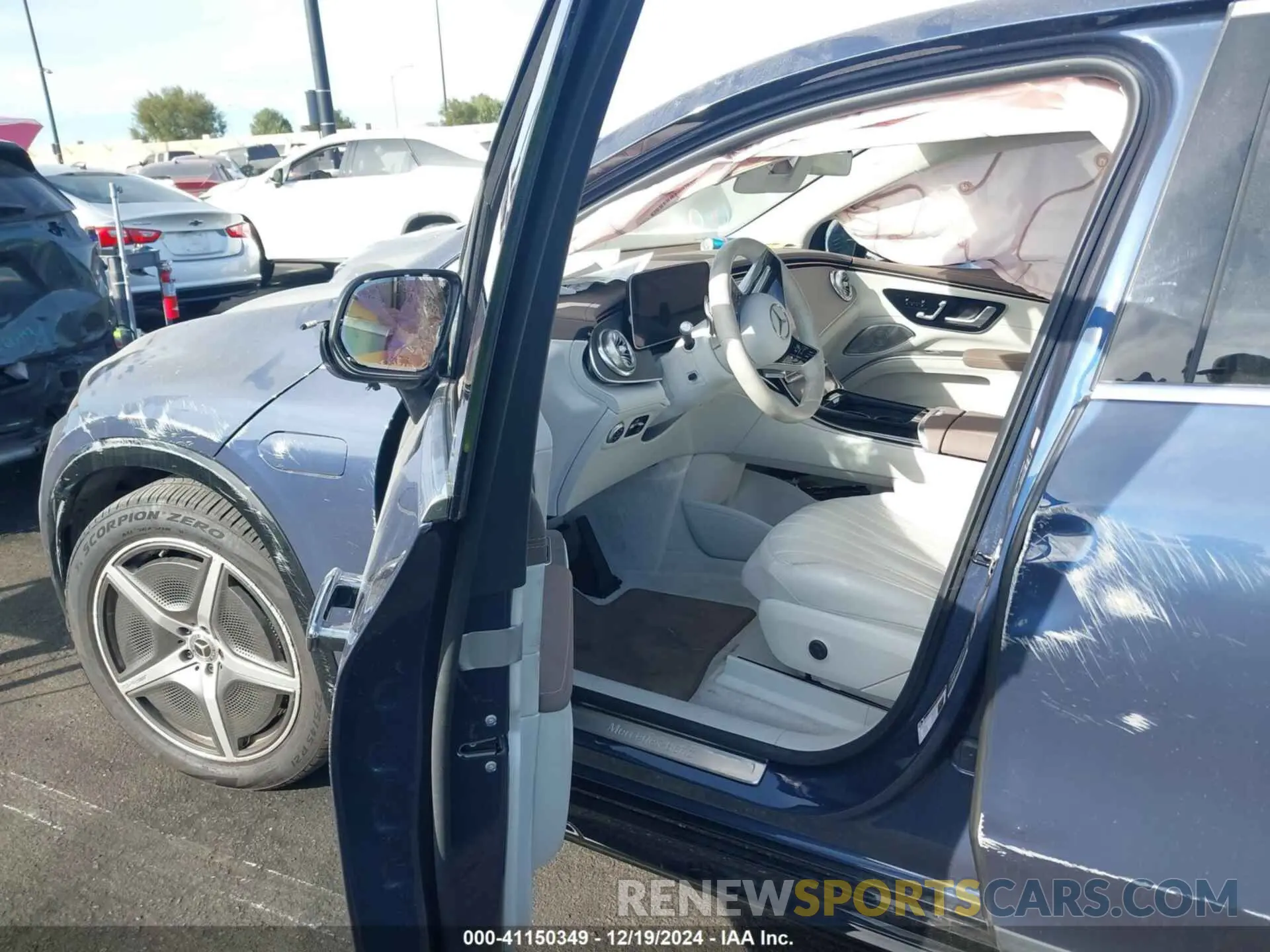 5 fotografías del automóvil dañado 4JGDM2EB0PA005601 MERCEDES-BENZ EQS 450 SUV 2023