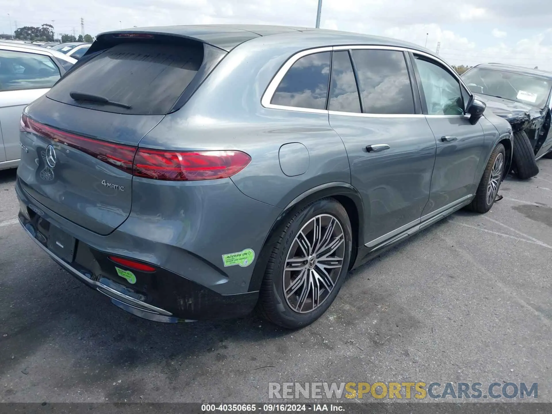 4 fotografías del automóvil dañado 4JGDM2EB2PA006622 MERCEDES-BENZ EQS 450 SUV 2023