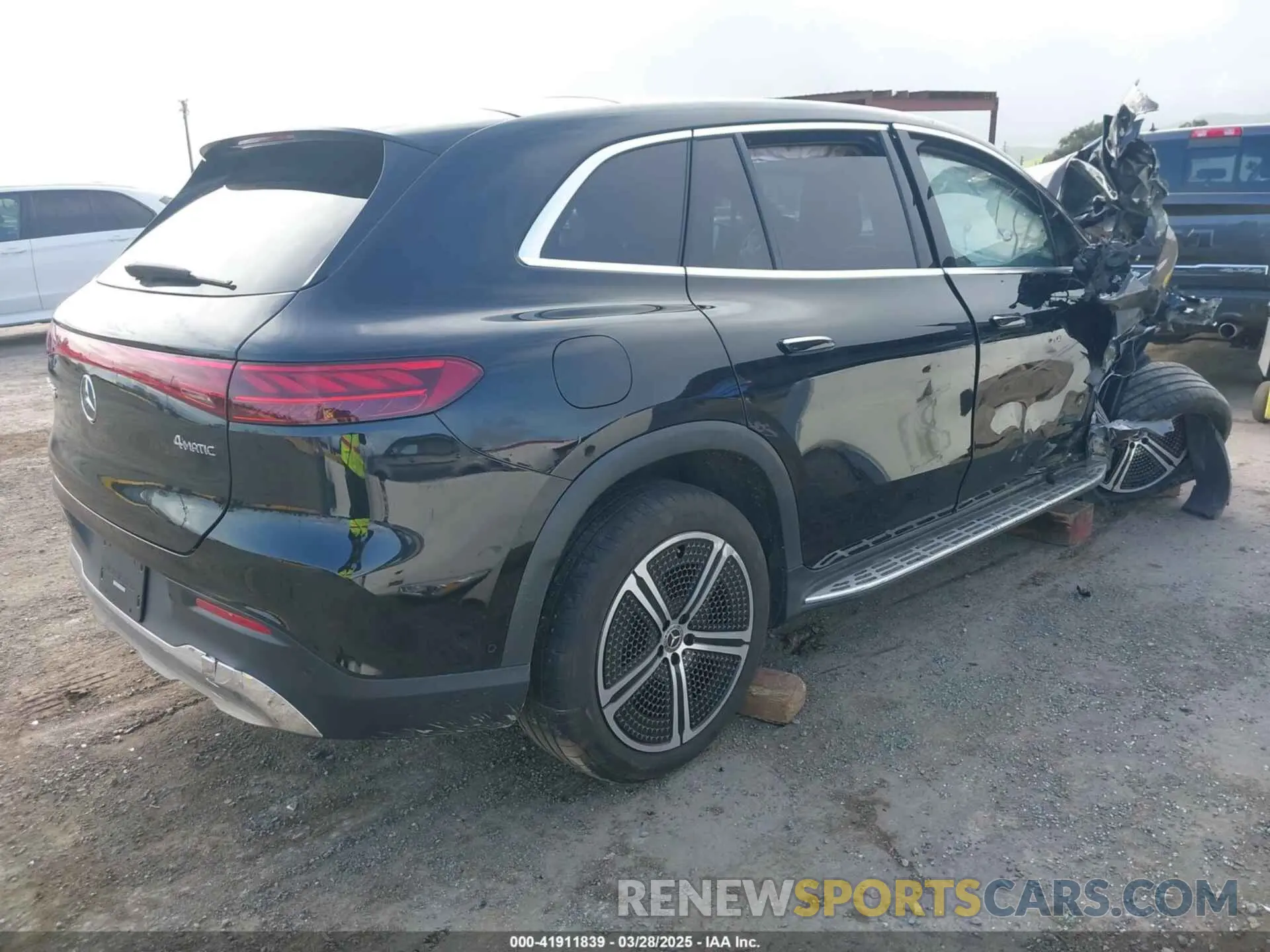 4 fotografías del automóvil dañado 4JGDM2EB3PA029021 MERCEDES-BENZ EQS 450 SUV 2023