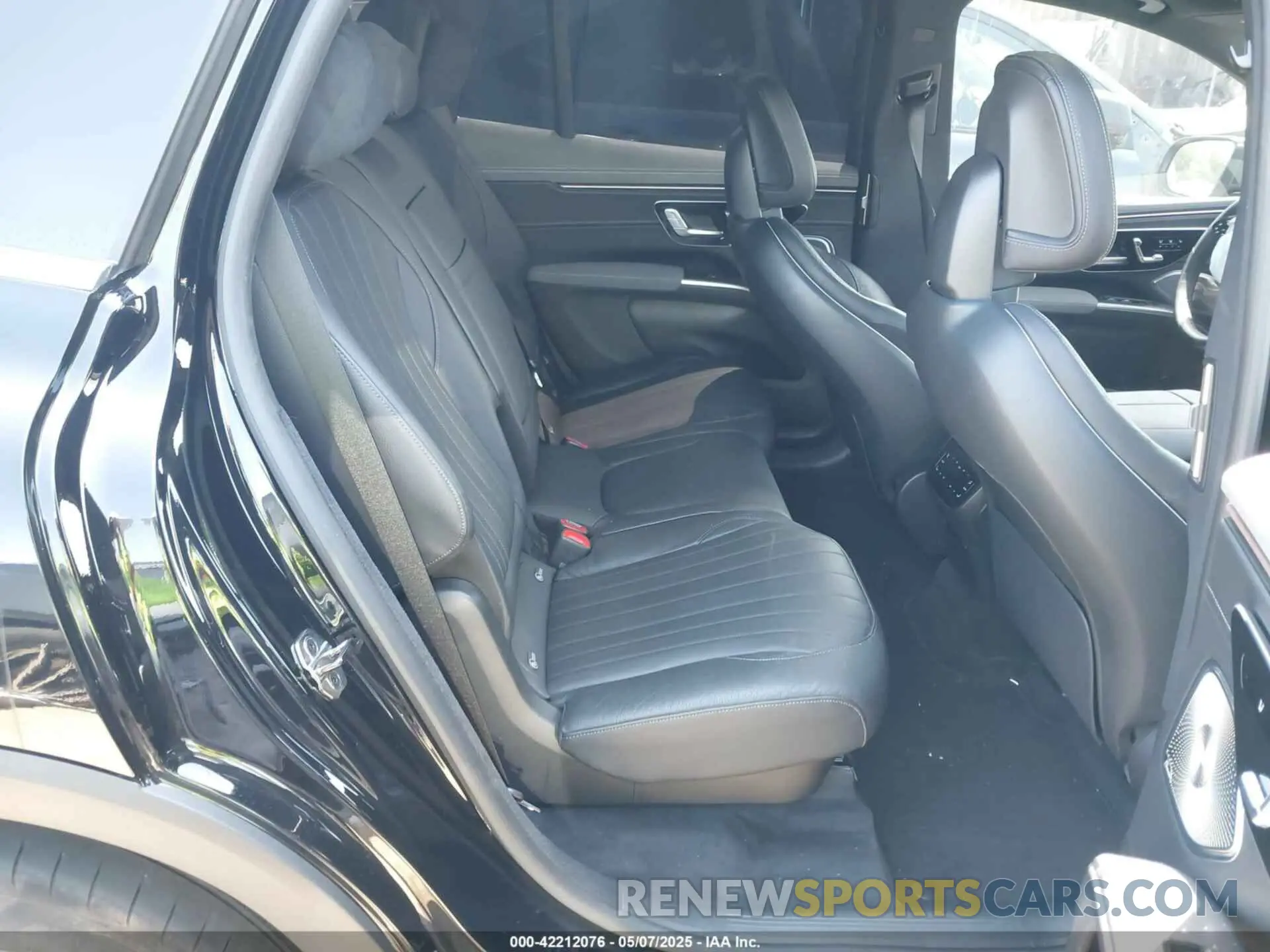 8 fotografías del automóvil dañado 4JGDM2EB9PA007136 MERCEDES-BENZ EQS 450 SUV 2023